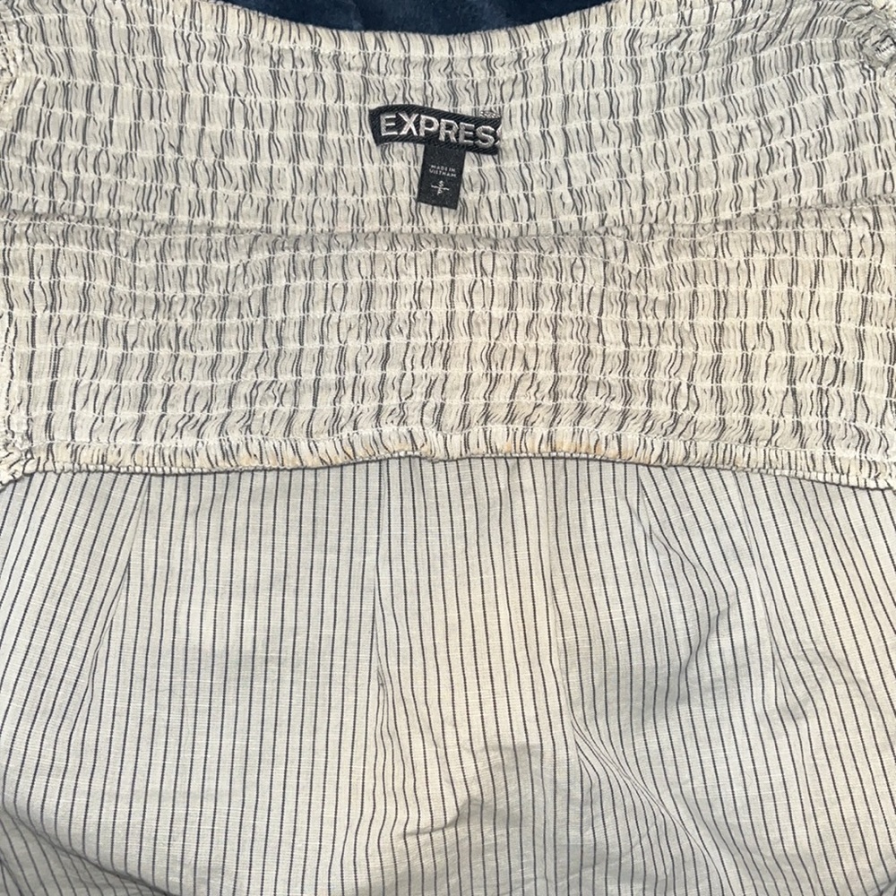 Express top - Picture 3 of 3